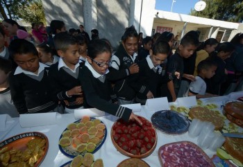 niños comida alimentación escuela