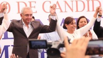 Salvador-Vega-y-Cocoa-Calderon