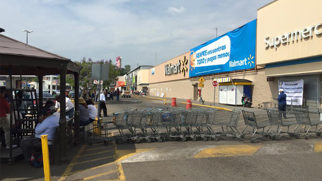 bloqueo-Walmart-La-Huerta-Morelia