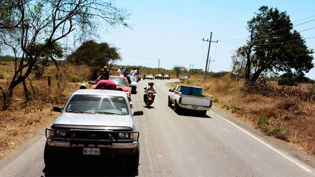 carretera-Aquila-Michoacan