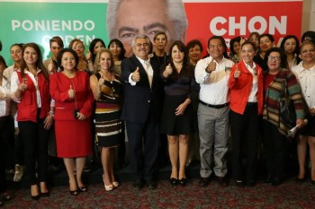 chon orihuela y su equio