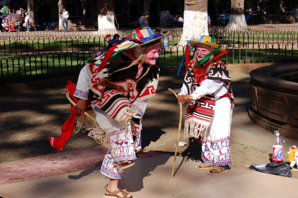 michoacán danza de los viejitos 