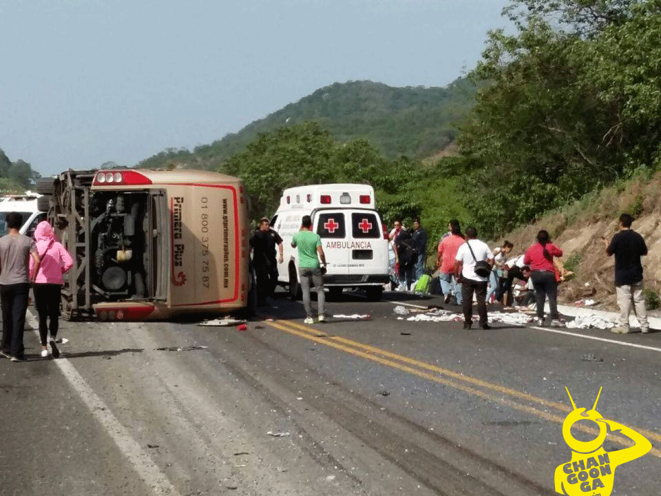 accidente-vial-de-estudiantes-de-guadalajara3