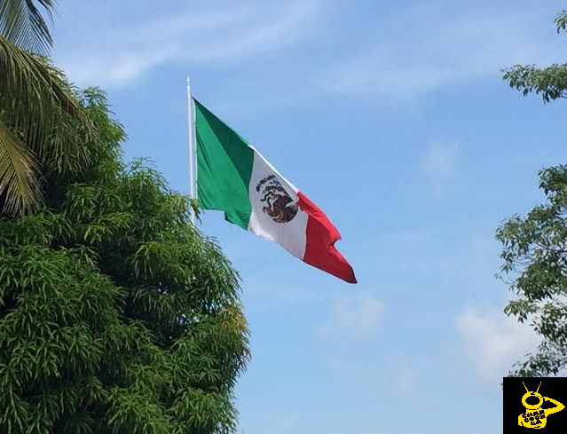 bandera de cabeza en lazaro cardenas