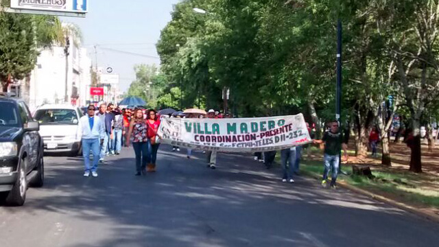 marcha-CNTE-Morelia-bule-INE