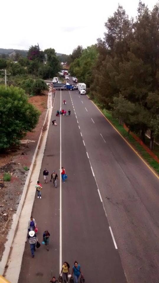 policía rural cierra carreteras2