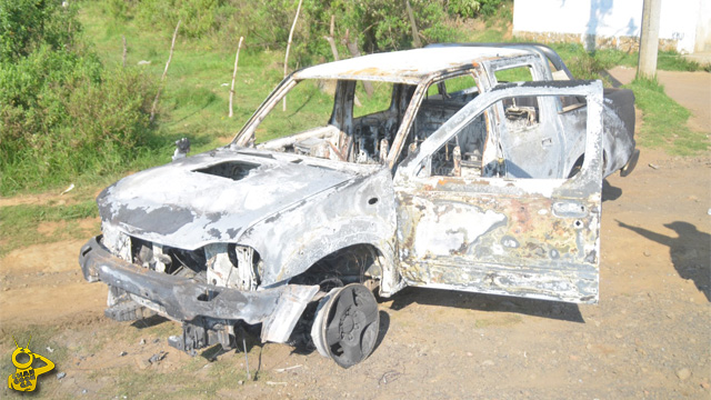 vehiculo-calcinado-quemado-Nahuatzen-Michoacan