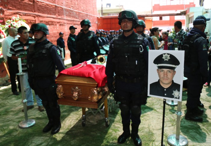 Rinden Homenaje A Policía Caído Del Mando Unificado Tacámbaro SSP