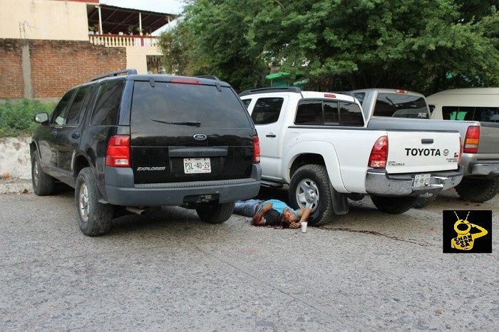 Asesinan a dos hermanos a balazos en Lázaro Cárdenas