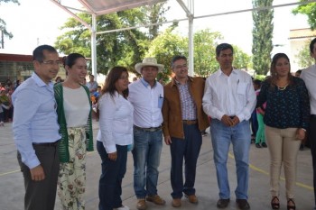 Más De 1 MDP En Obras Realizadas En Atapaneo, Salvador Arvizu
