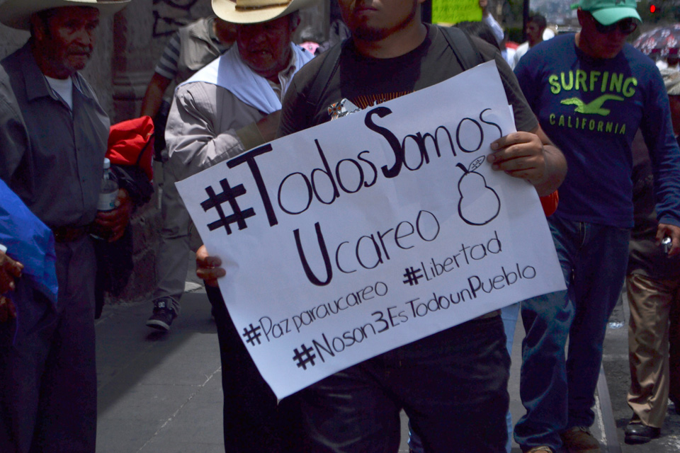 Todos-Somos-Ucareo-marcha-Morelia