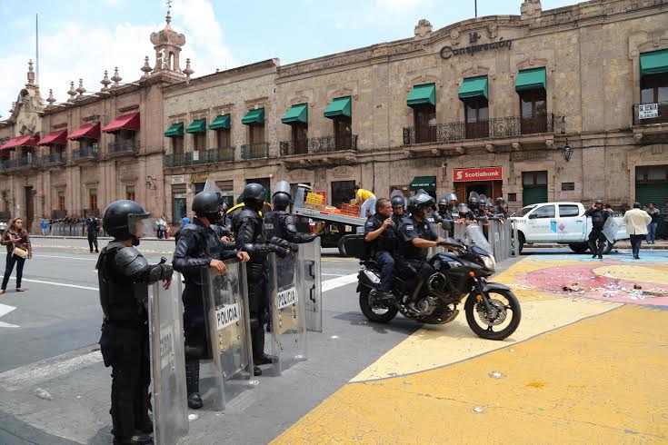 antimotines y normalistas centro de morelia