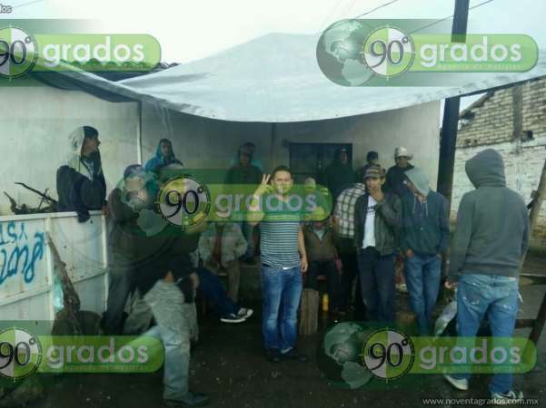 barricada en Ucareo Zinapécuaro Michoacán 2