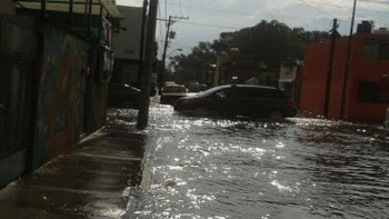 lluvia-calles-inundadas-Morelia