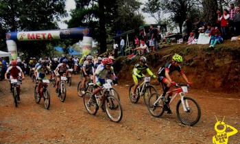 TINGAMBATO-Novena-fecha-de-estatal-de-ciclismo-de-montaña,-en-Tingambato--(7)