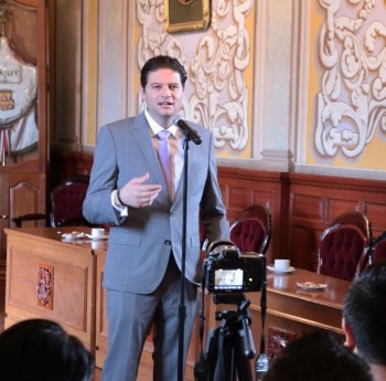 alfonso martínez morelia