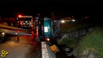 auto-volcado-libramiento-Morelia