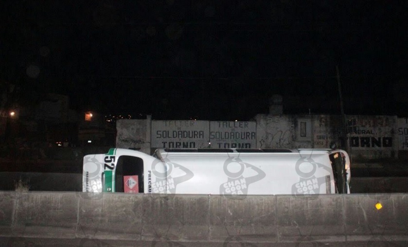 combi volcada verde 1.jp