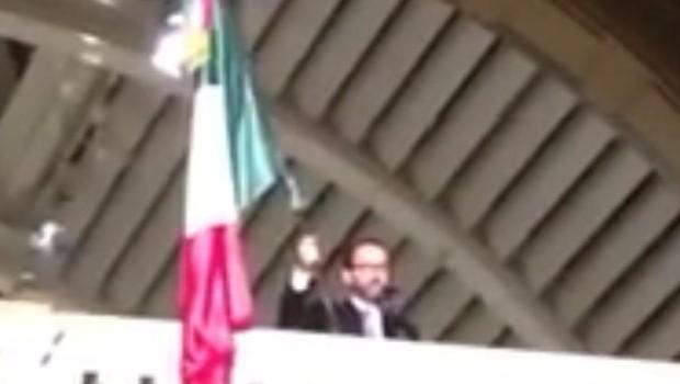 embajador grito inglaterra