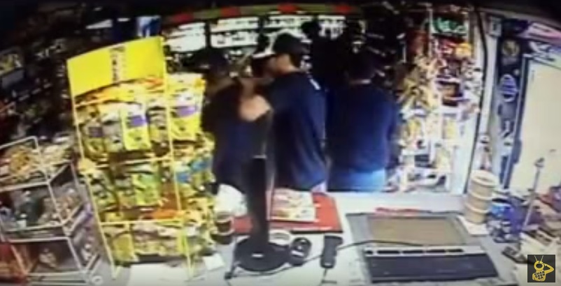 video robo oxxo