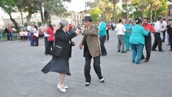 baile-danzon-tercera-edad-Morelia