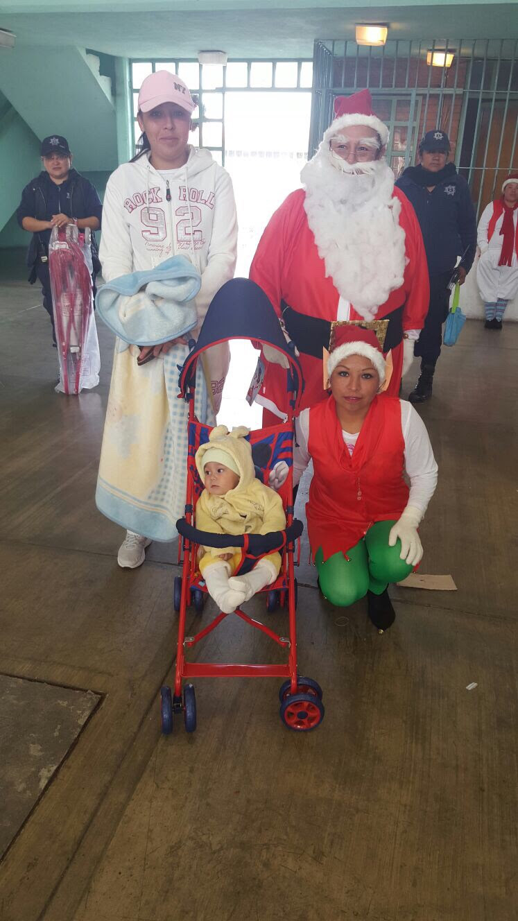 Santa Claus Llegó Al CERESO #Morelia
