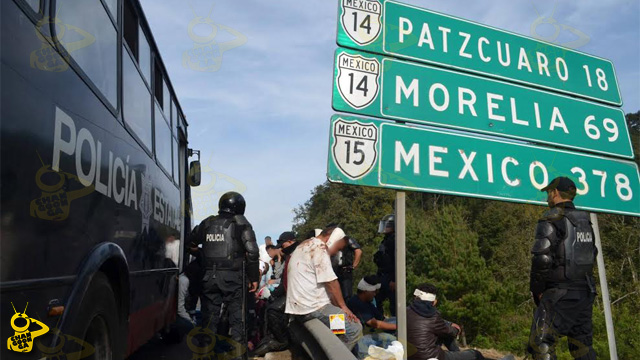 enfrentamiento-indigenas-normalistas-Caseta-Zirahuen-granaderos-3