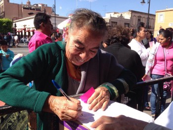 entregan apoyos alimenticios en morelia