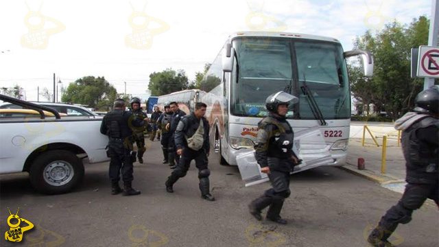 granaderos-camiones-normalistas-Procuraduria-PGJ-5