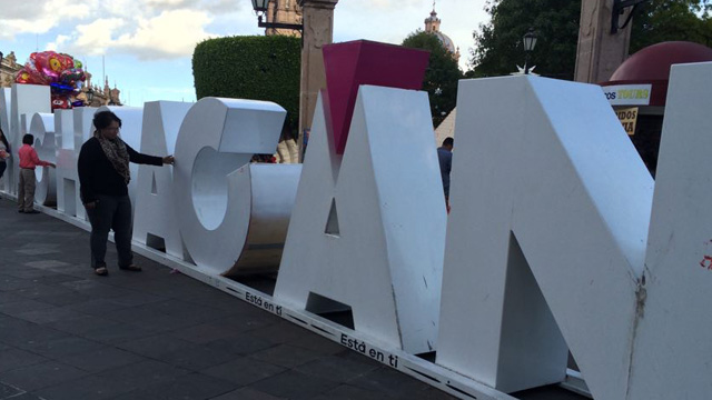 letras-Michoacan-centro-de-Morelia-letra-despegada-3