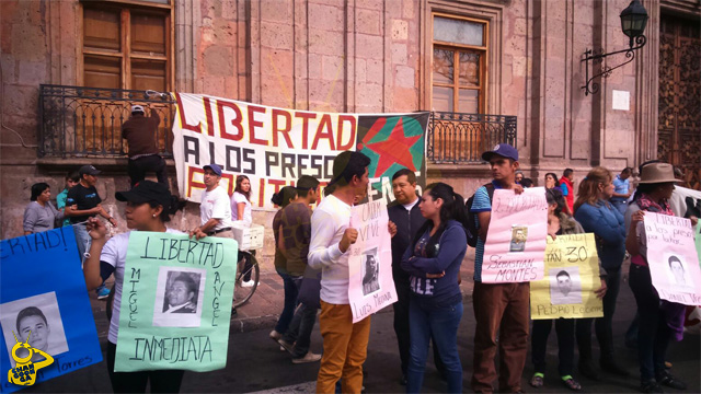 marcha-CNTE-normalistas-31-diciembre-Morelia