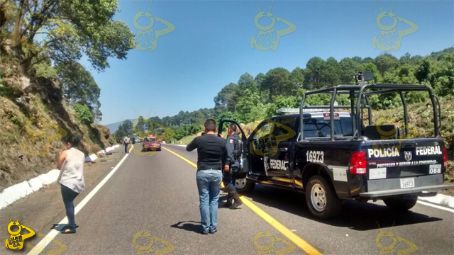 bloqueo-carretera-Uruapan---Patzcuaro
