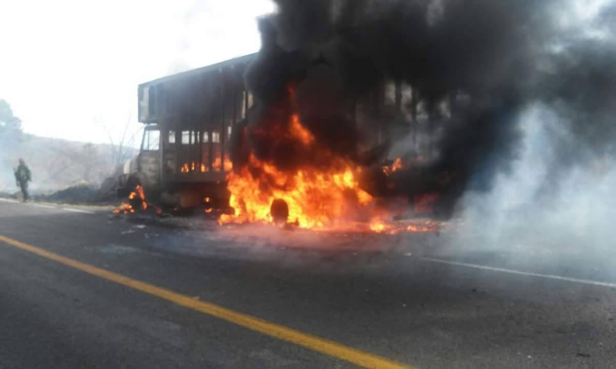 camión quemado gabriel zamora 15 abril 2