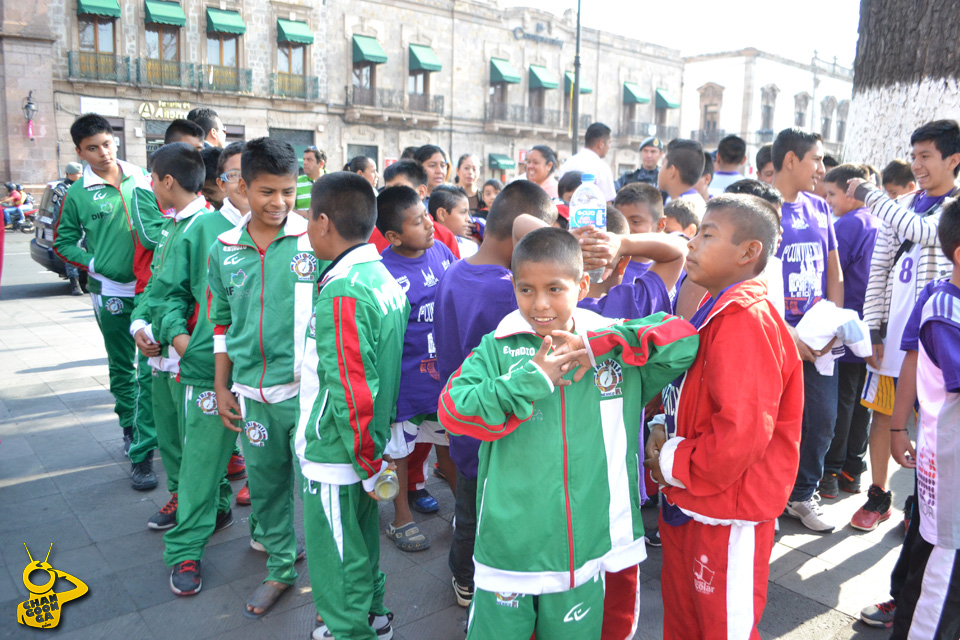 niños-Triquis-en-Morelia-3-Gus-2