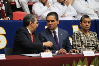 La-UMSNH-se-ha-convertido-en-una-institución-regional
