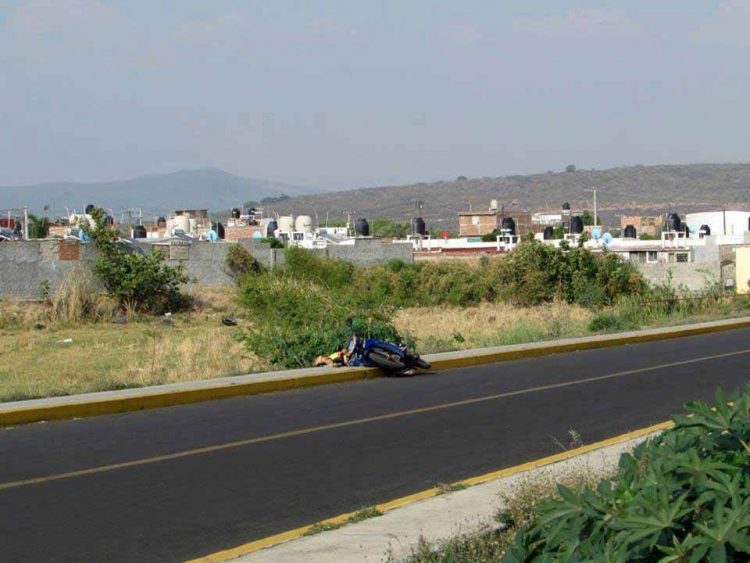 ZAMORA Asesinan a mujer mientras viajaba en una motocicleta en Zamora (2)