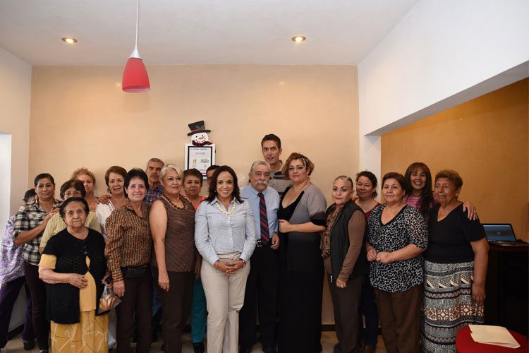 andrea-Villanueva-Adultos-mayores