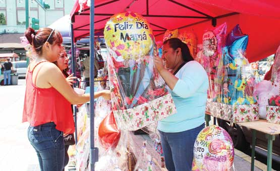 festejo dia de la madre