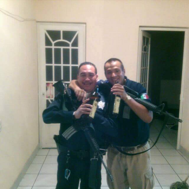 polis de Villmar tomando