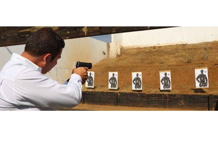 supervisan-formación-policial-de-cadetes2