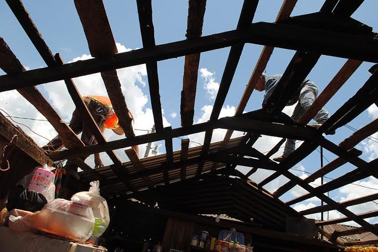 Arranca-Obra-De-Rehabilitación-De-Techos-En-Acuitzio-4
