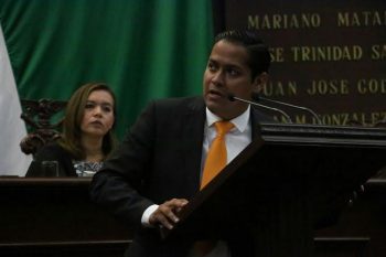 Daniel-Moncada-Presentó-Ley-De-Fomento-Al-Primer-Empleo-Y-Primera-Empresa