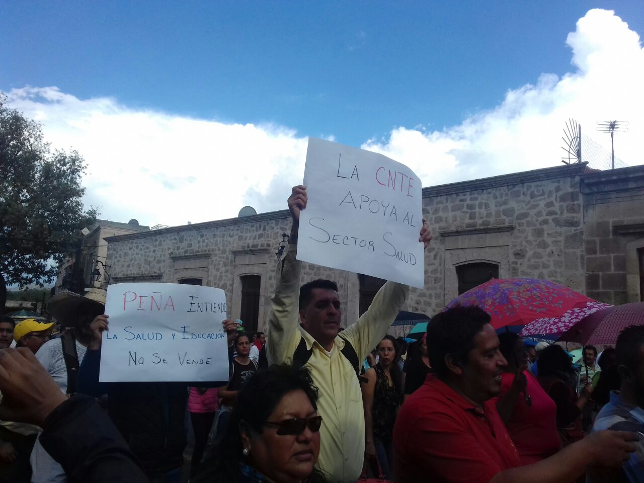 doctores manifestación morelia 7