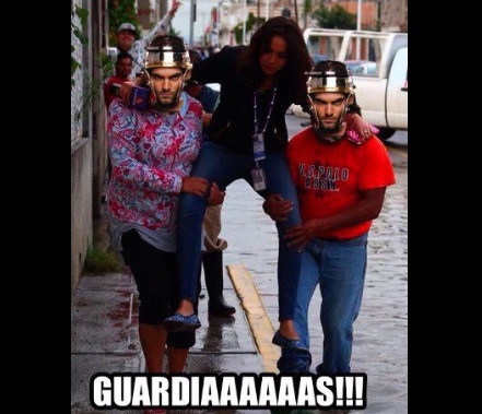 lady reportera 7