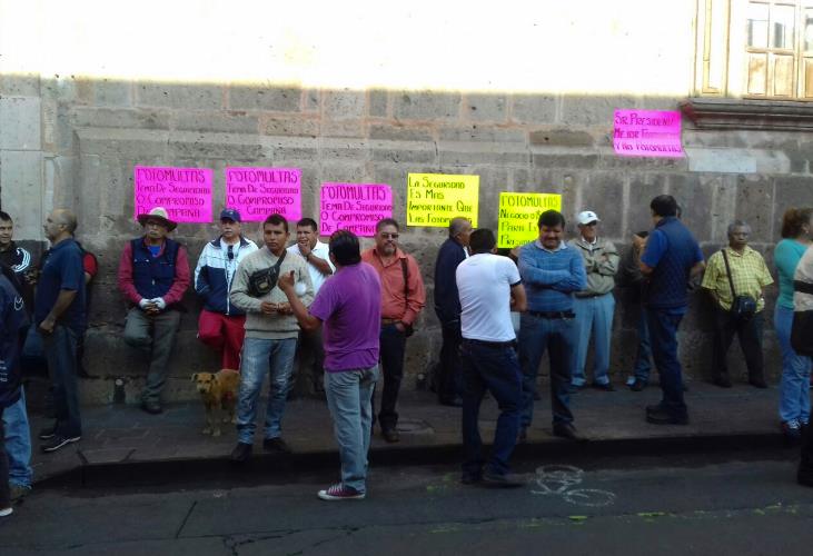 transportistas se manifiestan en ayuntamiento 2