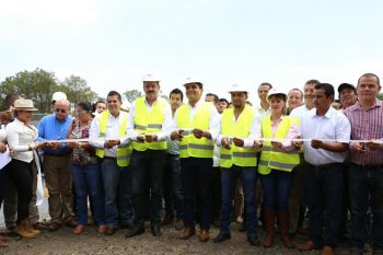 Entrega-Gobernador-Primer-Relleno-Sanitario-Intermunicipal-En-Ziracuaretiro-1