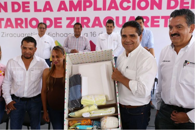 Entrega-Gobernador-Primer-Relleno-Sanitario-Intermunicipal-En-Ziracuaretiro-2