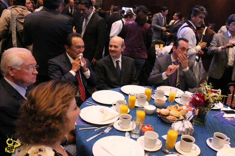 Genovevo-Figueroa,-Victor-Tinoco-Rubi-y-Fausto-Vallejo-2