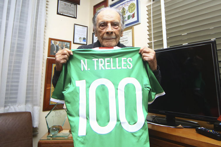 Nacho-Trelles-100