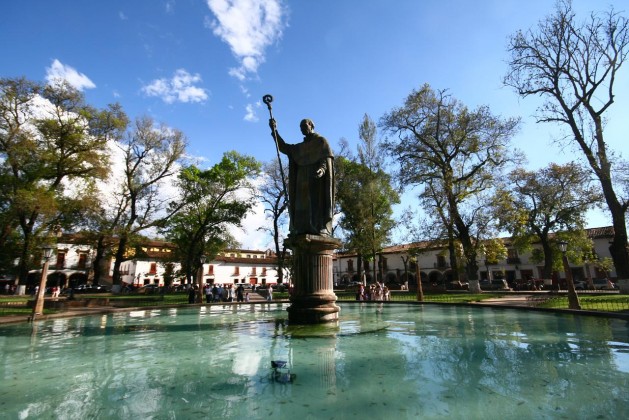 Patzcuaro-plaza mayor